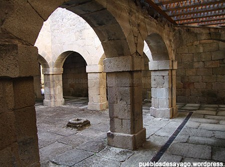 Claustro de la casa del parque de Fermoselle