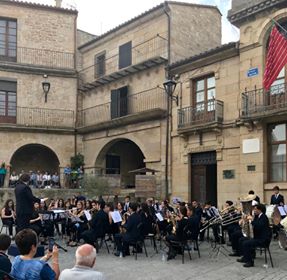 22523600_1962975720396026_960036781_n