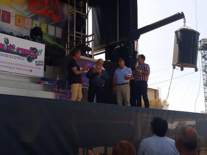 40527541_2036856449682557_7613893807876079616_n