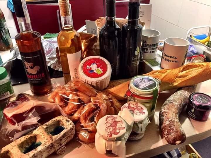 46525916_2065062223550155_7492103632171565056_n