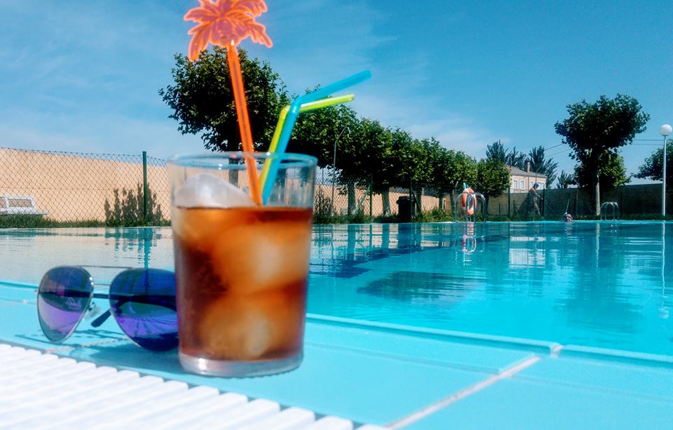 39023654_701354856878268_39305281540194304_n