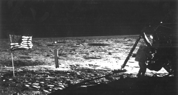 bandera norteamericana en la Luna / Foto: Nasa.gov