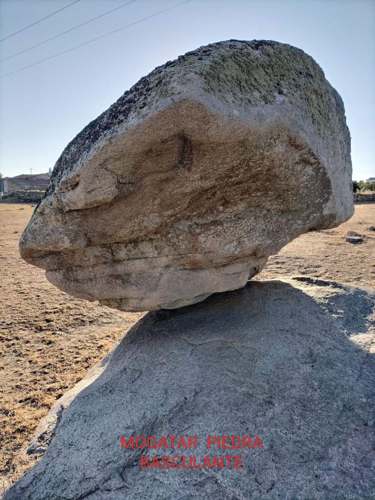 Piedra basculante de Mogatar en Zamora