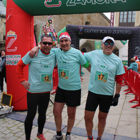 Corredores en la IV San SIlvestre de Fermoselle (Zamora)